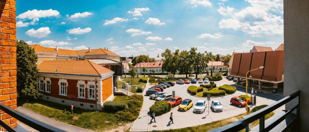 Ah Radnica Apartment Caşonia Exterior foto